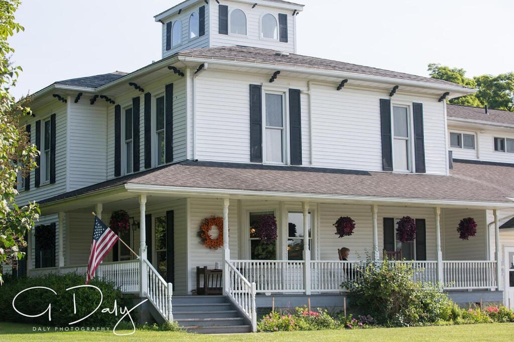 Letchworth Farm Hotel Nunda Exterior photo