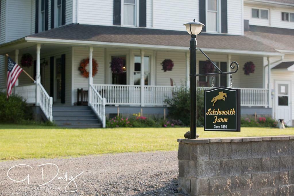 Letchworth Farm Hotel Nunda Exterior photo